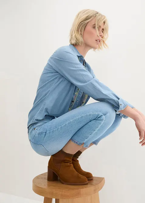 Jeans elasticizzati cropped con spacchetti, bonprix