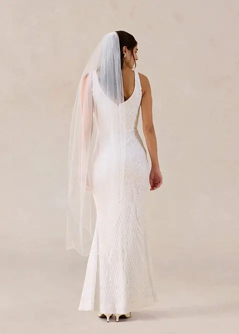 Abito da sposa in tulle delicato con ricami e paillettes, bonprix