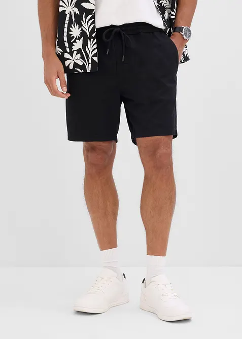 Shorts relaxed fit con elastico in vita, bonprix