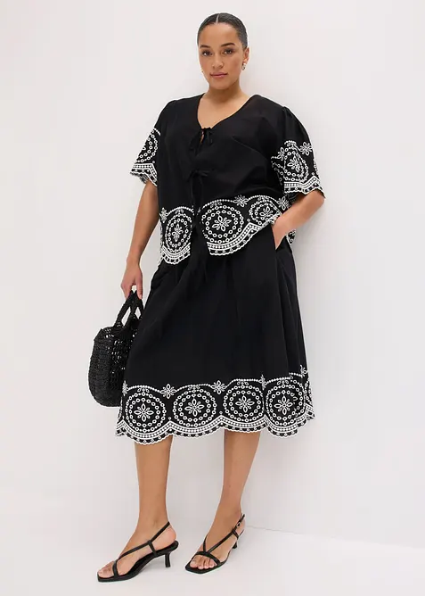 Blusa in puro cotone con ricami traforati, bonprix