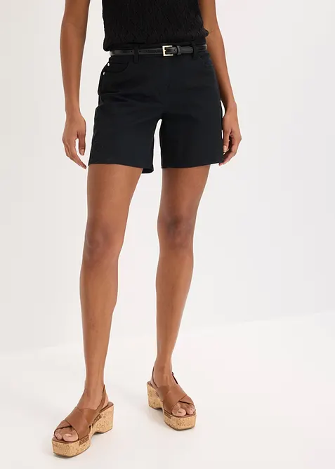 Shorts con ricami traforati, bonprix