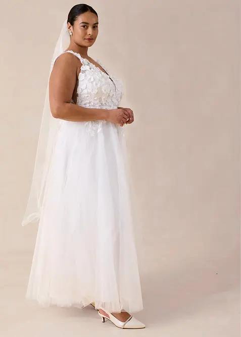 Abito da sposa in tulle delicato con pizzo floreale, bonprix