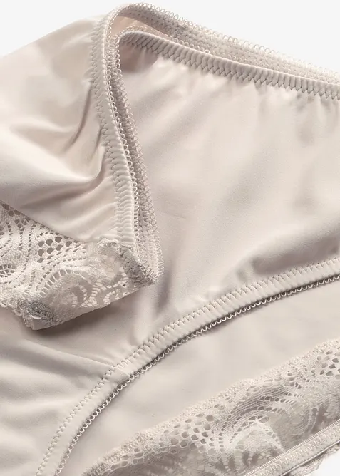 Slip con pizzo delicato, bonprix
