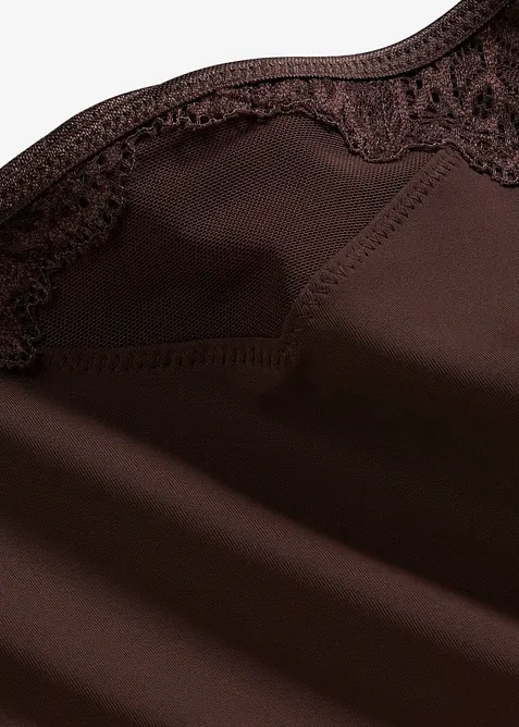 Slip alto con pizzo delicato, bonprix