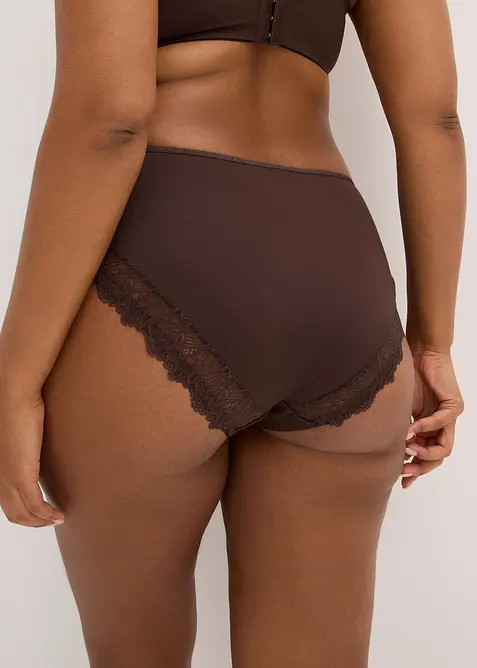 Slip alto con pizzo delicato, bonprix