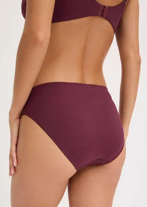 Slip con pizzo delicato, bonprix