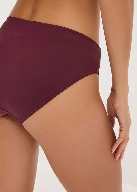 Slip con pizzo delicato, bonprix