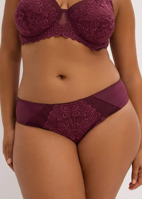 Slip con pizzo delicato, bonprix