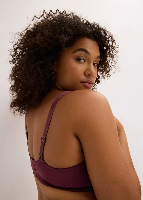 Reggiseno con ferretto e pizzo delicato, bonprix