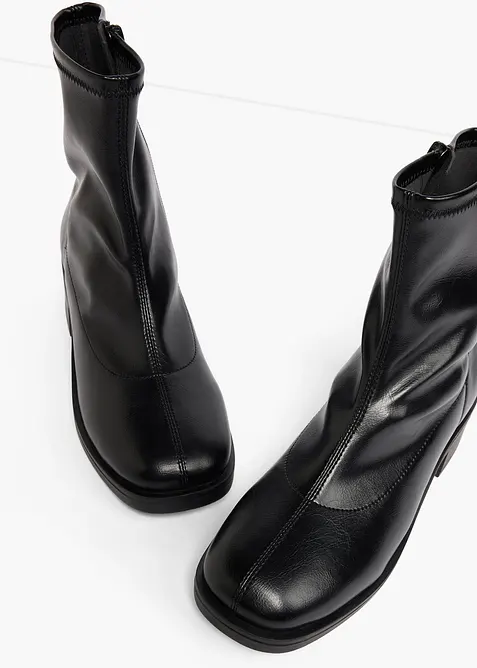 Scarponcini con gambale flessibile, bonprix