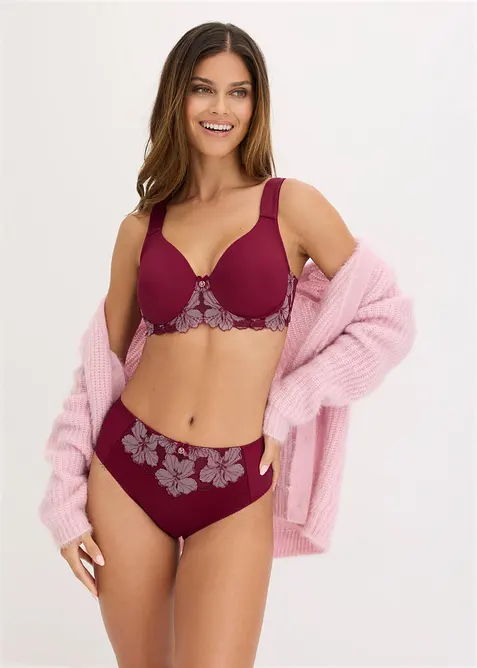 Slip alto con ricami pregiati, bonprix