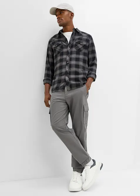 Pantaloni cargo elasticizzati regular fit a gamba affusolata, bonprix