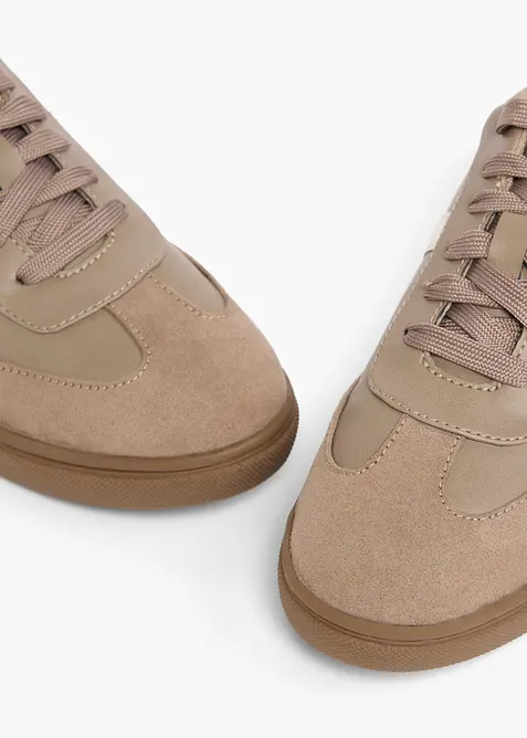 Sneaker in stile retr&ograve;, bonprix