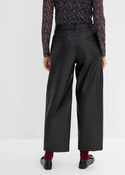 Pantaloni barrel in similpelle, bonprix