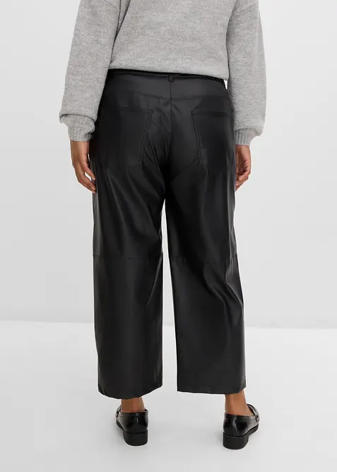 Pantaloni barrel in similpelle, bonprix