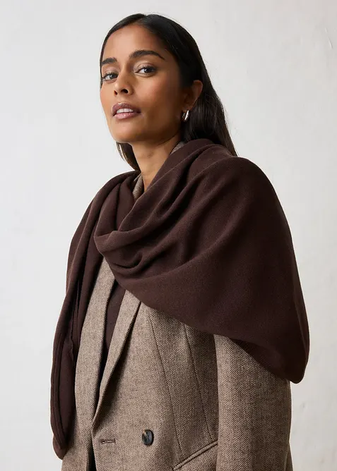 Sciarpa a triangolo in maglia fine con lana merino, bonprix