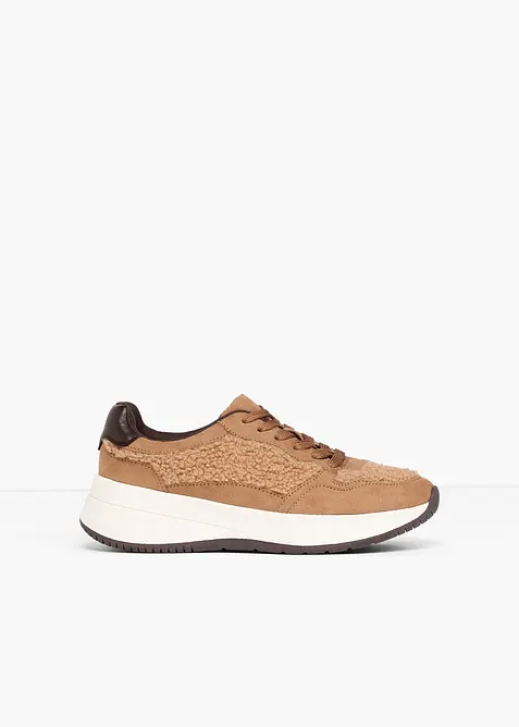 Chunky sneaker con dettagli in pelliccia sintetica, bonprix
