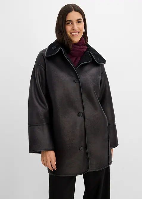 Giacca oversize di montone sintetico, bonprix
