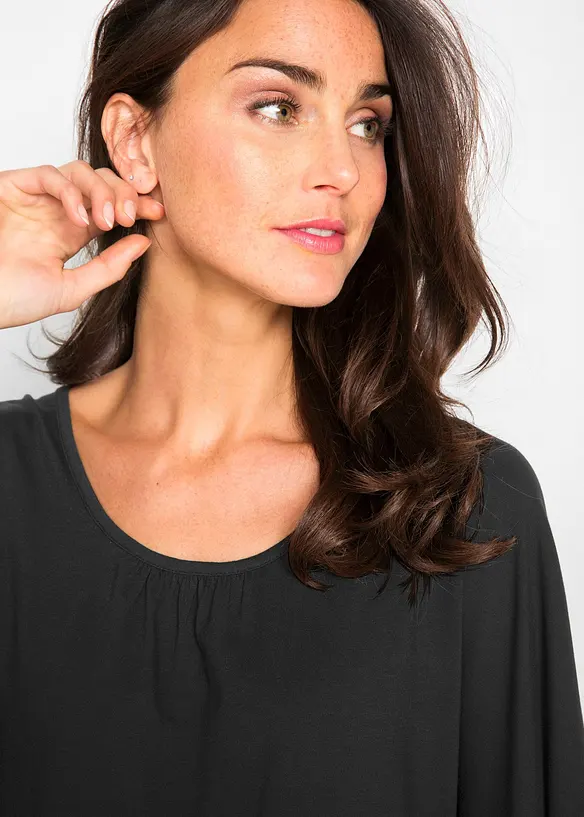 Maglia con maniche a pipistrello in viscosa, bonprix