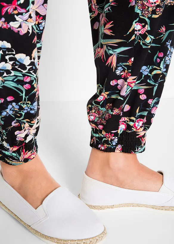 Pantaloni alla turca in misto viscosa, bonprix