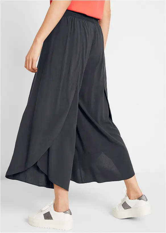 Pantaloni culotte al polpaccio in viscosa, bonprix