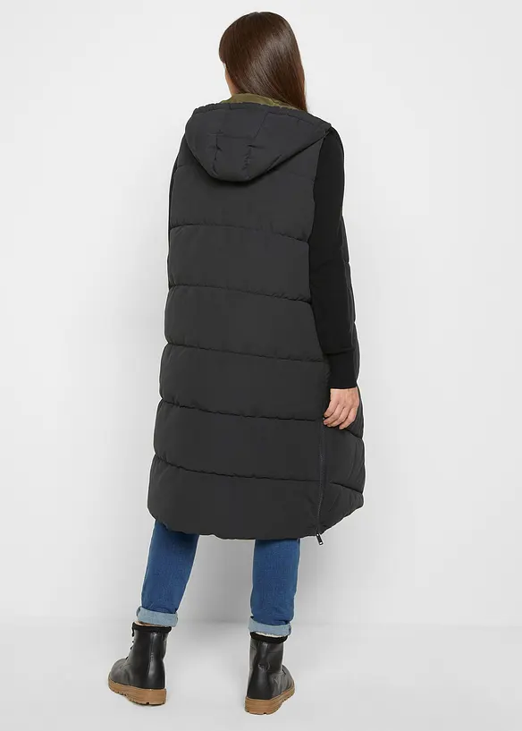 Gilet trapuntato double face in poliestere riciclato con cappuccio, bonprix