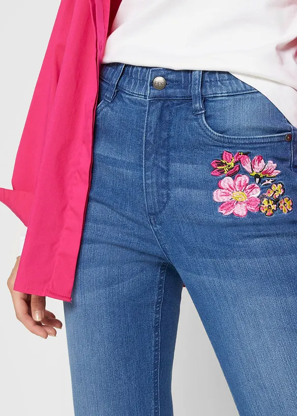 Jeans bootcut con cinta comoda, vita alta, bonprix