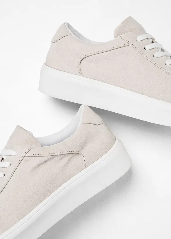 Sneaker con plateau, bonprix