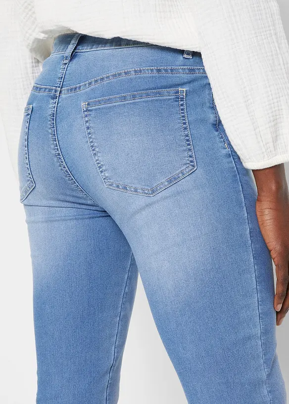 Jeans slim fit elasticizzati, vita media, bonprix