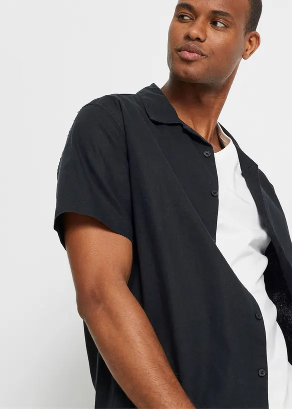 Camicia a maniche corte in misto lino, loose fit, bonprix