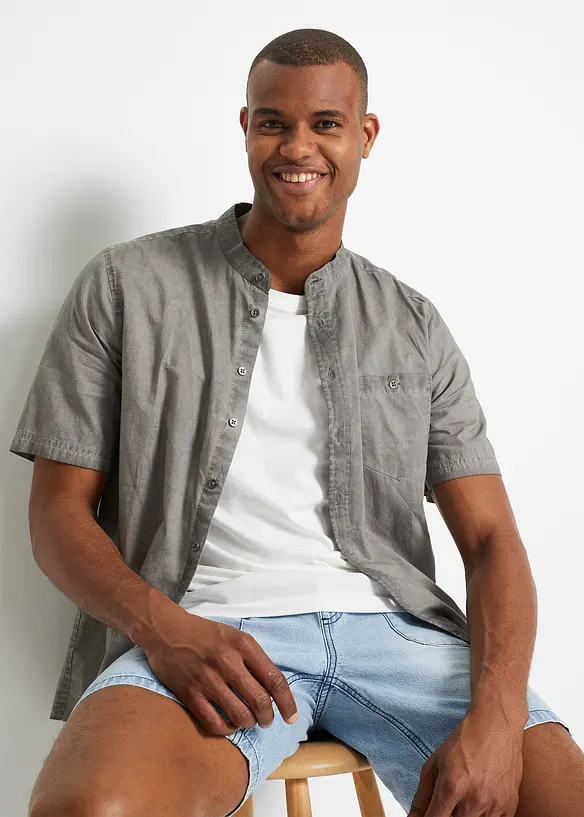 Camicia a maniche corte in look lavato, bonprix