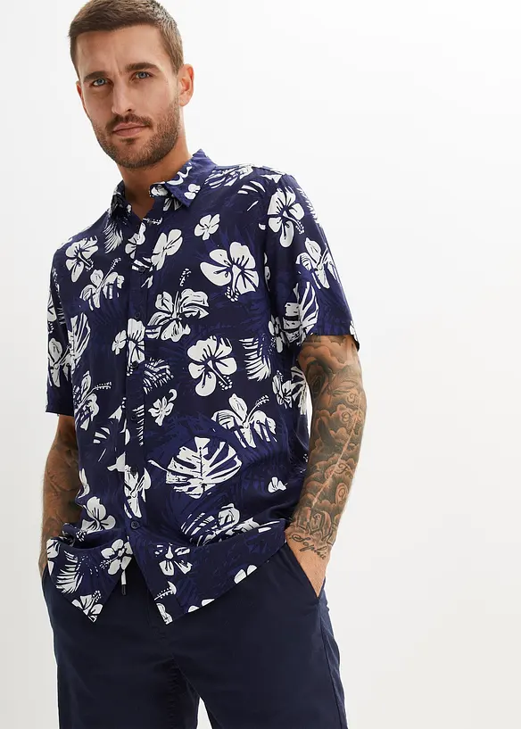 Camicia a maniche corte in viscosa, bonprix