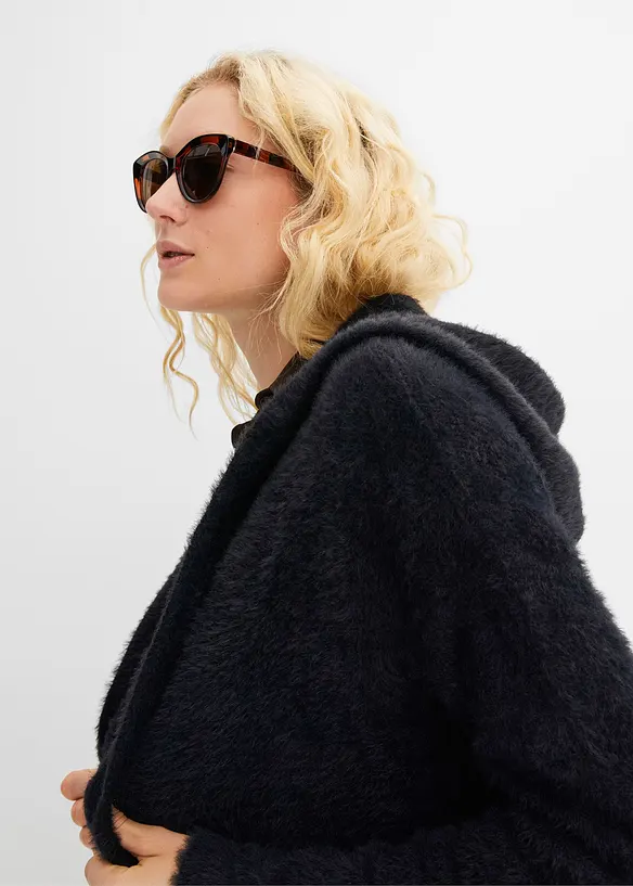 Maxi cardigan in filato piumato soffice, bonprix
