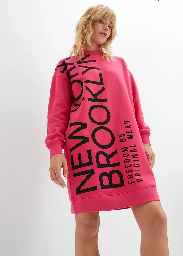 Abito oversize in morbida felpa di misto cotone, bonprix
