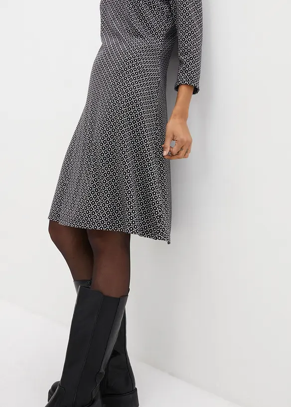 Abito in punto di Roma con fantasia jacquard in misto viscosa, bonprix