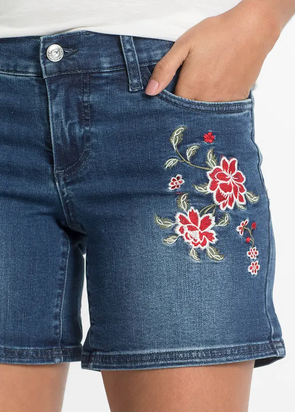 Shorts di jeans con ricamo, bonprix
