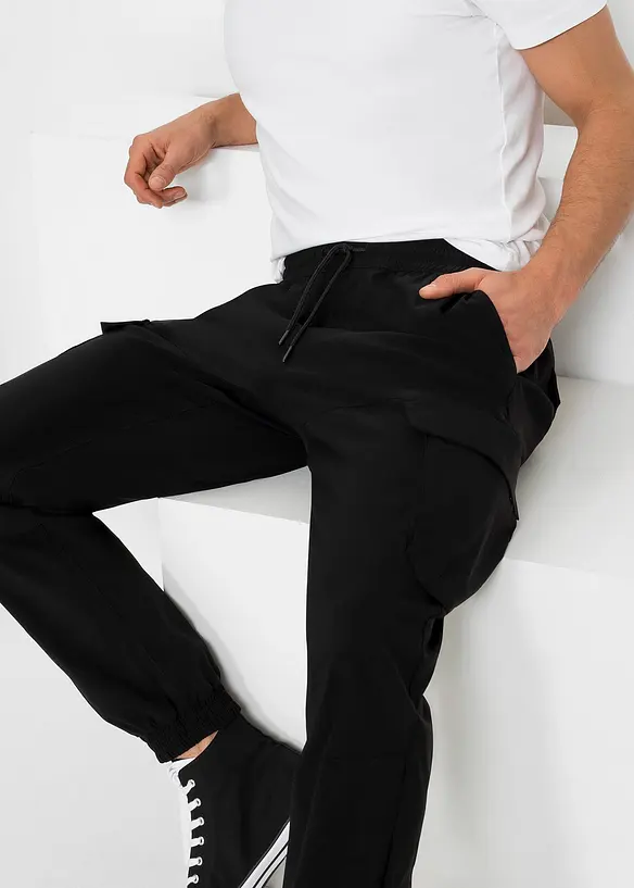 Pantaloni cargo elasticizzati con elastico in vita regular fit, straight, bonprix