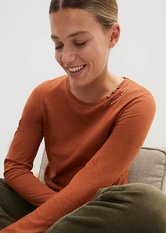 Maglia a maniche lunghe con bottoni decorativi, bonprix