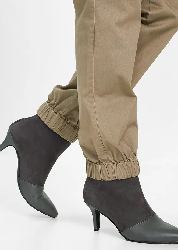 Pantaloni cargo elasticizzati con cotone, bonprix