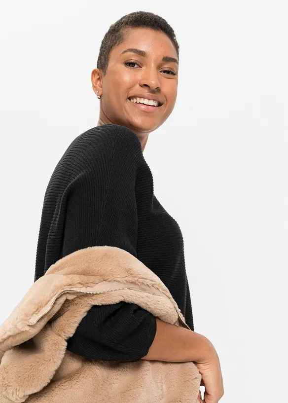 Maglione oversize a costine in misto viscosa, bonprix