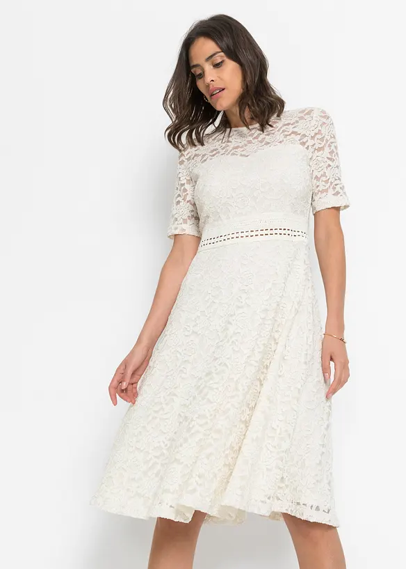 Abito in pizzo con inserto a uncinetto, bonprix