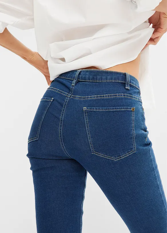 Jeans skinny elasticizzati, vita media, bonprix