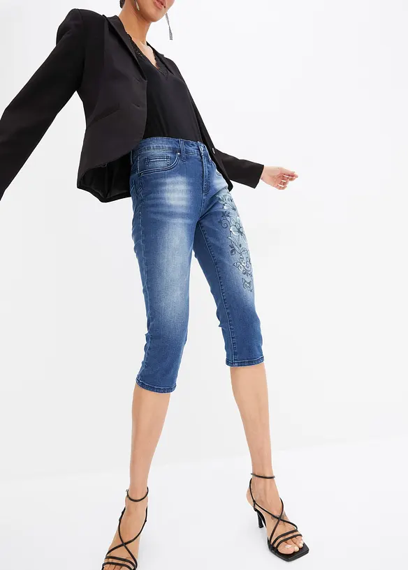 Jeans capri con farfalle, bonprix