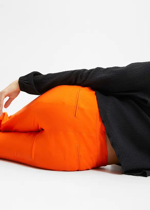 Pantaloni in misto lino e viscosa,  vita alta, bonprix