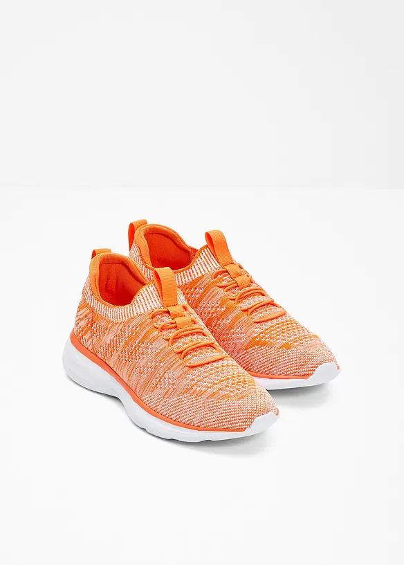 Sneaker slip-in comode in materiale morbido, bonprix