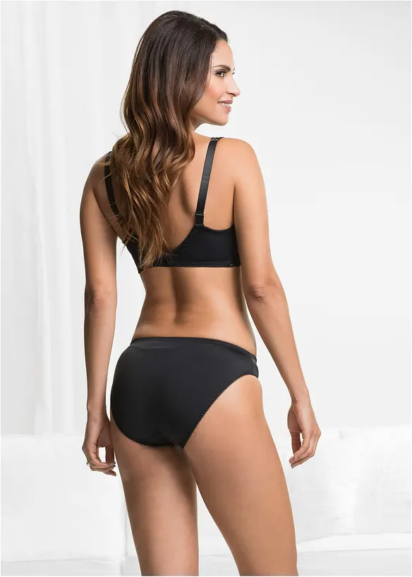 Slip con pizzo delicato, bonprix