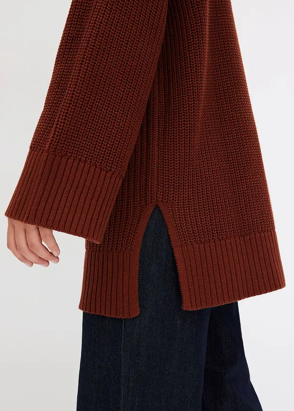Maglione oversize a collo alto in misto cotone, bonprix