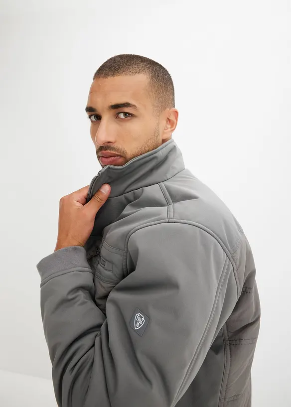 Giacca invernale in softshell, bonprix