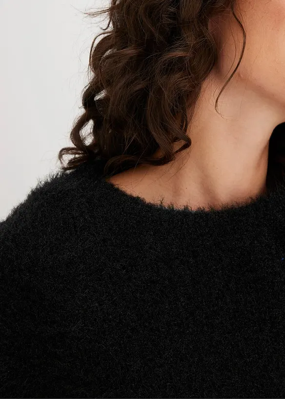 Maglione oversize in filato piumato, bonprix