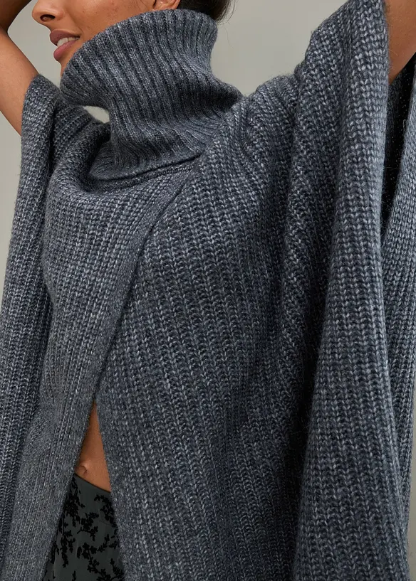 Maglione stile poncho con percentuale di lana, bonprix